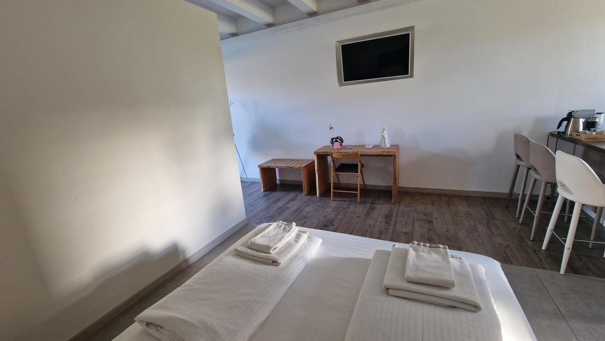 Carlino Agriturismo Valle Ca' Del Lovo מראה חיצוני תמונה